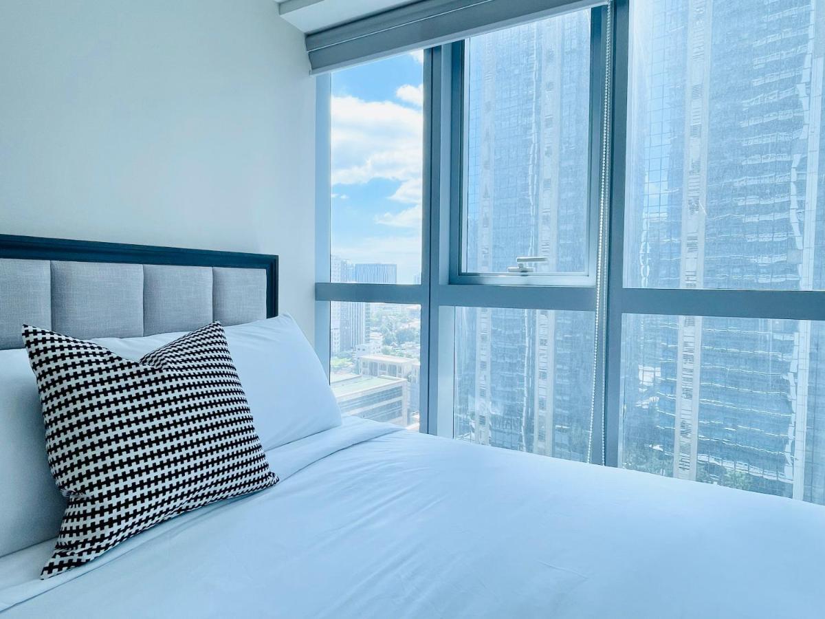 Uptown Parksuites Bgc 따구익 외부 사진