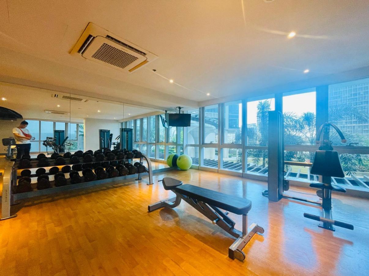 Uptown Parksuites Bgc 따구익 외부 사진