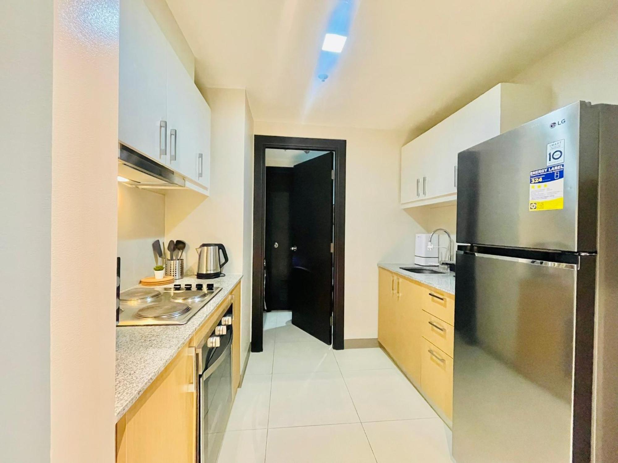 Uptown Parksuites Bgc 따구익 외부 사진