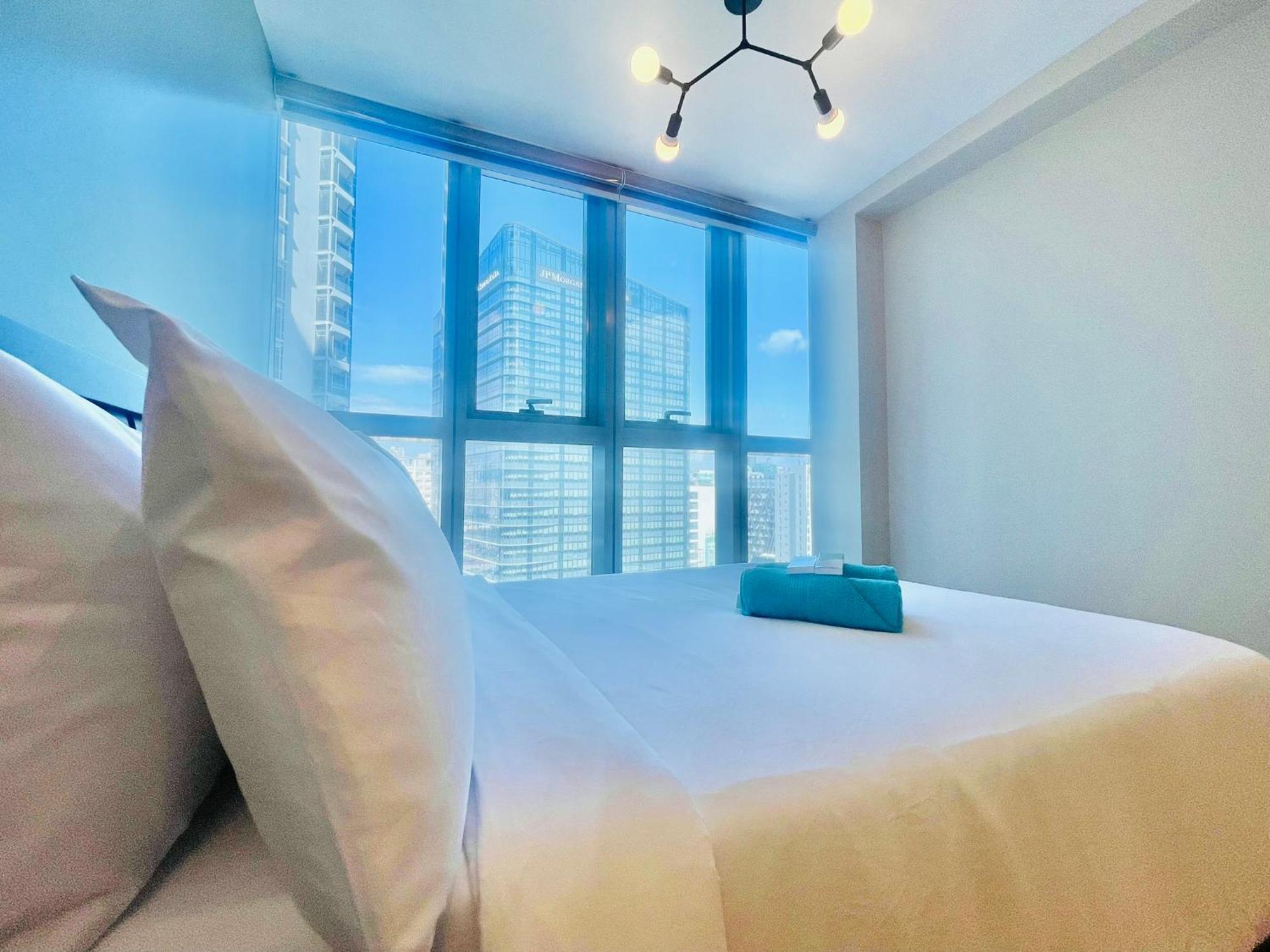 Uptown Parksuites Bgc 따구익 외부 사진